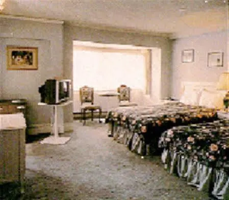 Barclay Hotel Vancouver